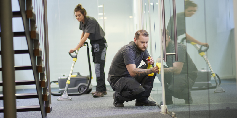 When Should You Hire Deep Cleaning Services for Your Commercial Space?